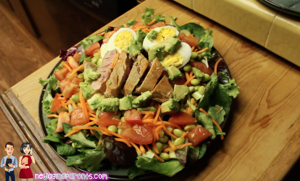 How To Make Seared Sriracha Ahi Tuna Salad At Home!